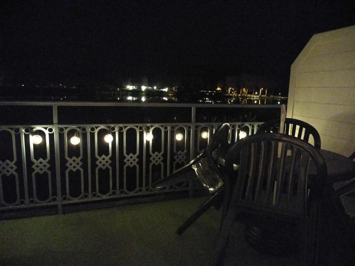Appartement Au Calme Face Au Lac Marciac Eksteriør bilde